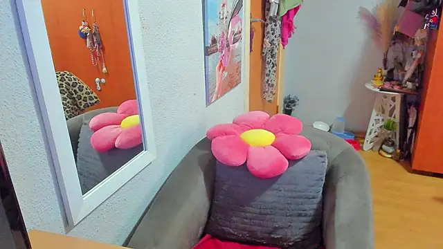 marie marie03 online show from 03/05/25, 07:49