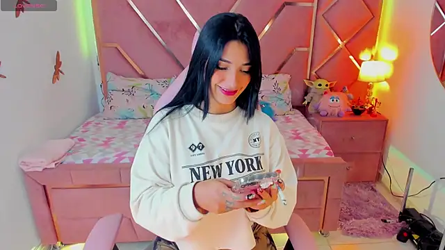 natalia-888 online show from 03/19/25, 01:10