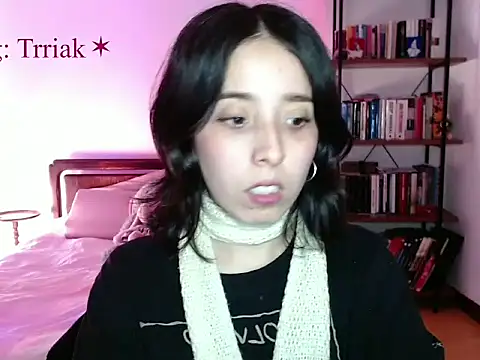 babyluna 8 8 online show from 04/08/26, 10:32