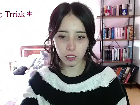Snapshot of babyluna_8_8 chatting on 04/12/26, 09:20 babyluna 8 8 online show from 04/12/26, 09:20