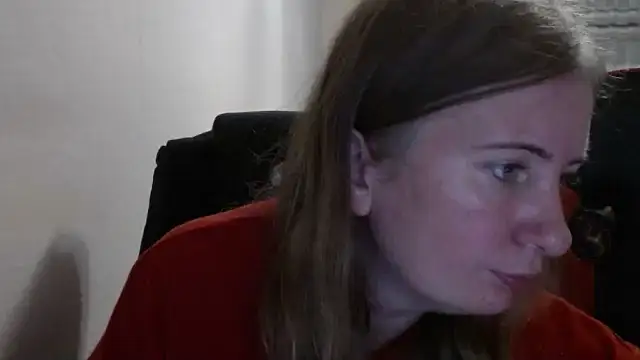 PeterAndJen online show from 10/24/25, 06:15