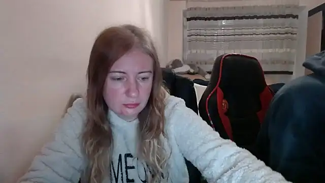 PeterAndJen online show from 11/11/25, 04:12