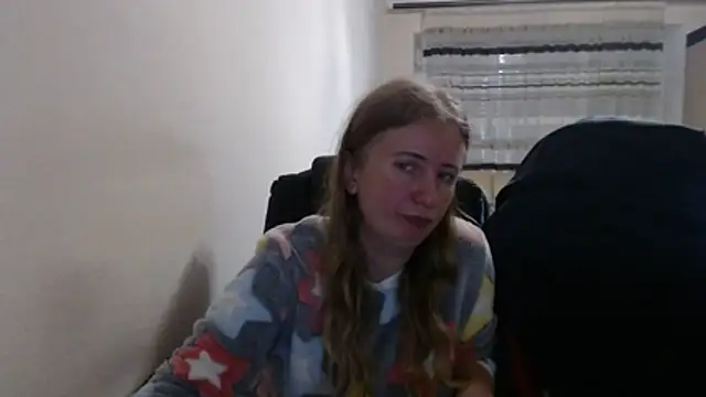 PeterAndJen online show from 12/20/25, 07:10