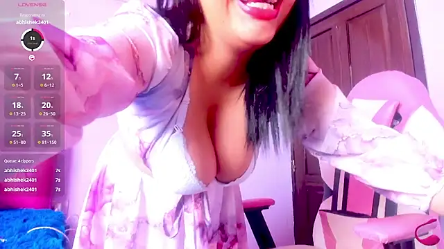 crissn0707 online show from 09/28/25, 12:43