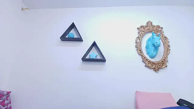 timkerbell  online show from 09/12/25, 07:14