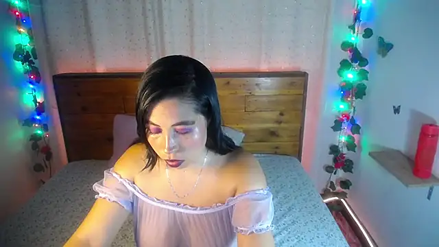 NikkieMilky online show from 01/14/26, 01:55