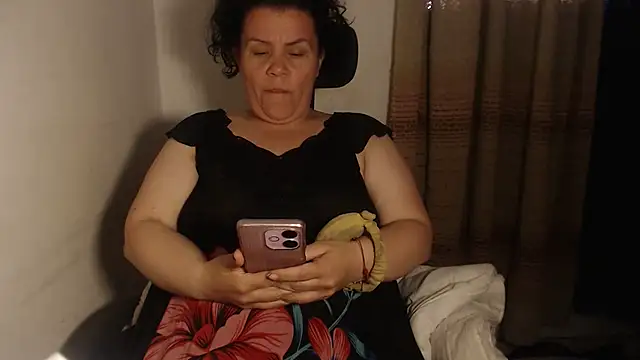 Snapshot of agathamiller01 chatting on 07/15/26, 10:59 agathamiller01 online show from 07/15/26, 10:59