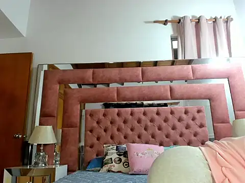 briana wonder69xxx online show from 03/18/26, 02:31