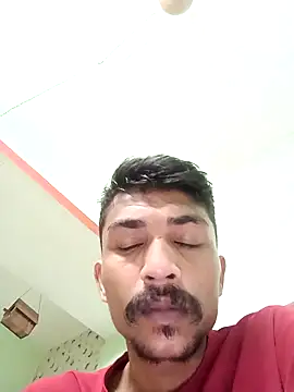 Snapshot of PrabV0319 chatting on 10/02/25, 05:42 PrabV0319 online show from 10/02/25, 05:42