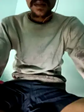 PrabV0319 online show from 12/21/25, 07:59