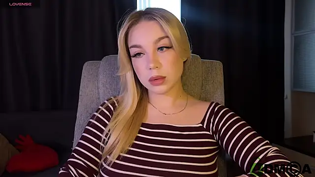 ariashaa online show from 03/27/26, 03:01