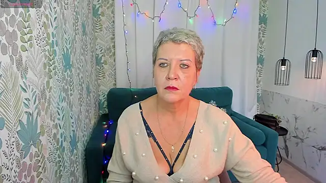 KathySunn online show from 12/28/24, 01:28