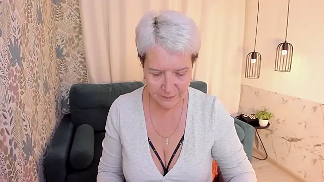 KathySunn online show from 05/15/26, 01:07