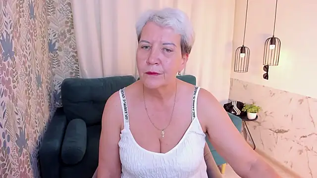 KathySunn online show from 05/18/26, 01:17