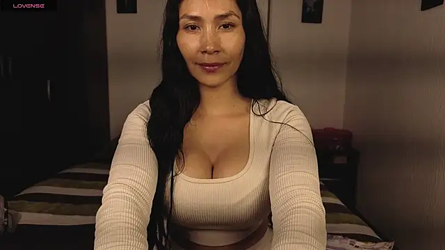 Angela isabella online show from 07/15/26, 10:48