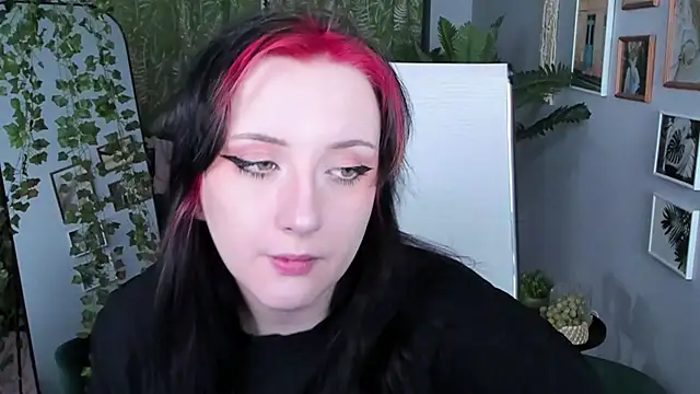 AsheLucker online show from 03/26/26, 01:44