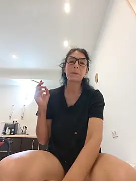 Snapshot of Sposini69 chatting on 06/10/26, 12:37 Sposini69 online show from 06/10/26, 12:37