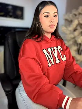 Ambar pe  online show from 10/31/25, 02:45