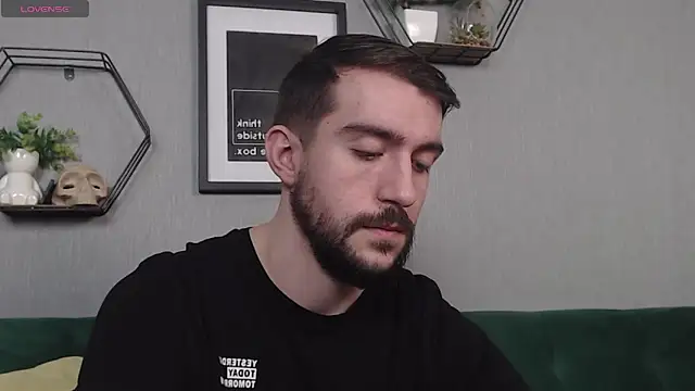 Dylan Best online show from 02/10/25, 07:38