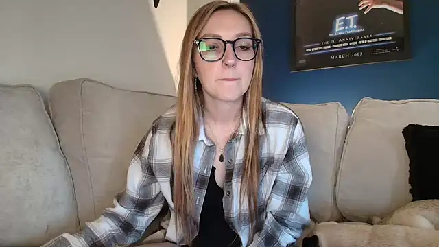 short sweetpea online show from 10/08/25, 02:47