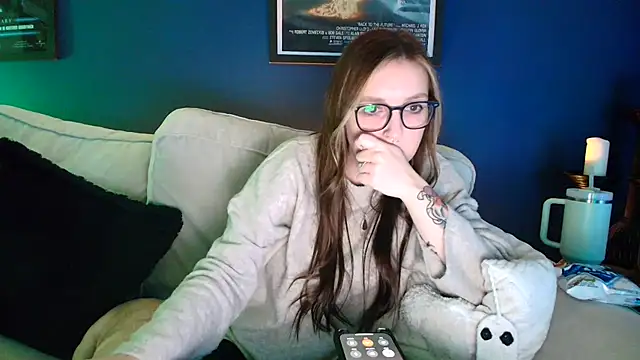 short sweetpea online show from 12/04/25, 06:16