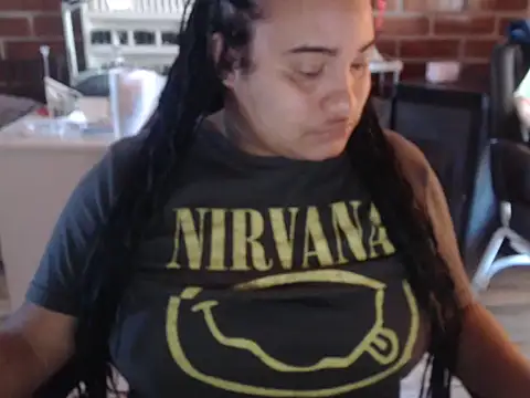 Snapshot of Hilarybunnyy chatting on 10/25/25, 05:19 Hilarybunnyy online show from 10/25/25, 05:19