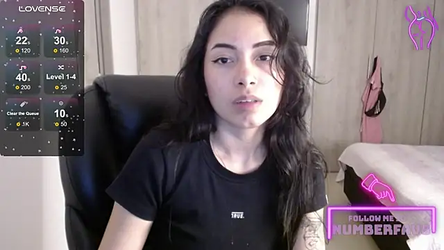 numberfav8 online show from 01/03/25, 01:16