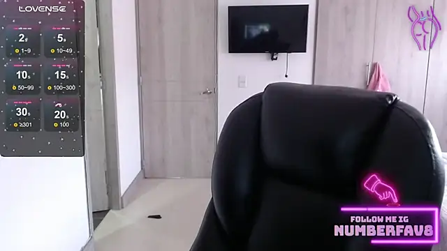 numberfav8 online show from 01/06/25, 10:26