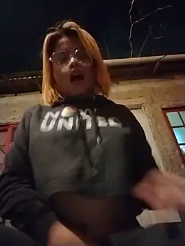 isexynara online show from 05/14/26, 10:05