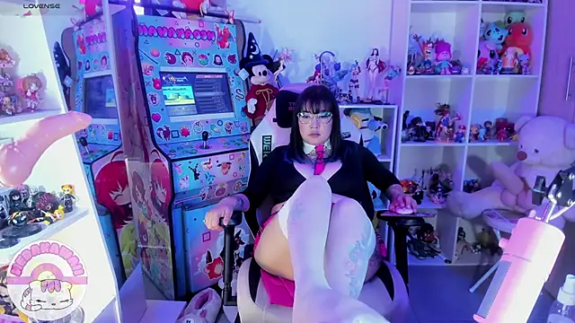 meda kawaii  online show from 02/02/25, 09:02