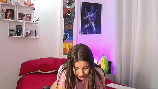 Snapshot of Sarah_Jhonson chatting on 02/19/25, 12:35 Sarah Jhonson online show from 02/19/25, 12:35