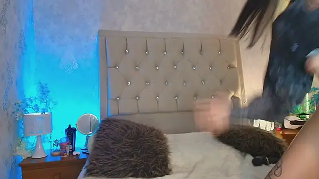 nini love01 online show from 01/30/25, 10:29