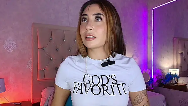 nini love01 online show from 11/10/25, 04:00