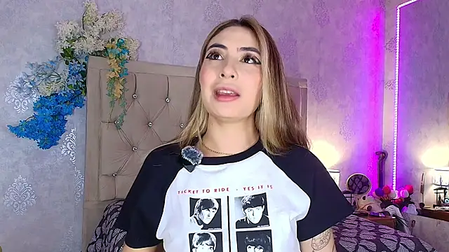 nini love01 online show from 07/17/26, 03:57