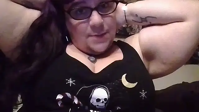 GothyBaby online show from 11/13/25, 01:59