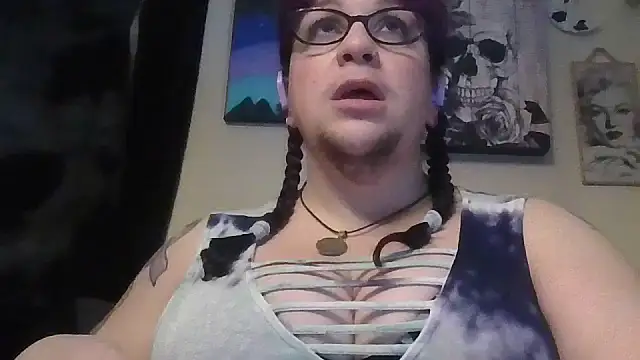 GothyBaby online show from 11/21/25, 05:44