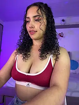 Lucy Marin online show from 03/19/25, 04:45