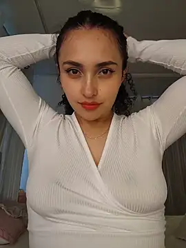 Lucy Marin online show from 03/24/26, 02:22