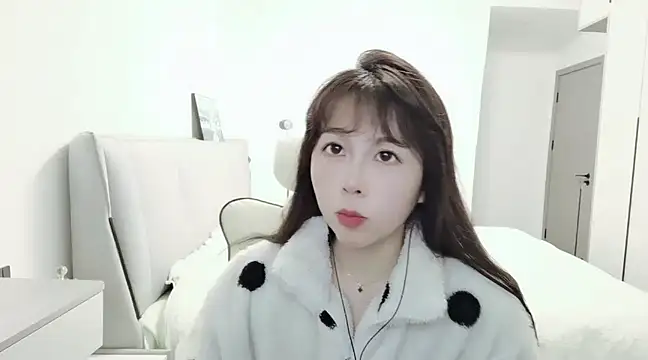 Sunset glow online show from 02/20/25, 03:30