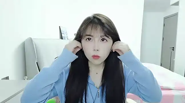 Sunset glow online show from 03/19/25, 02:35