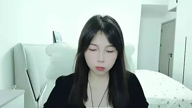 Sunset glow online show from 11/06/25, 03:24