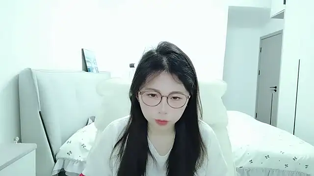 Sunset glow online show from 02/08/26, 03:26