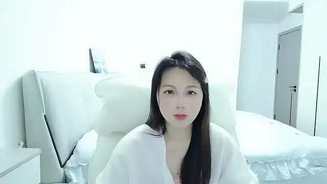 Sunset glow online show from 04/03/26, 02:20