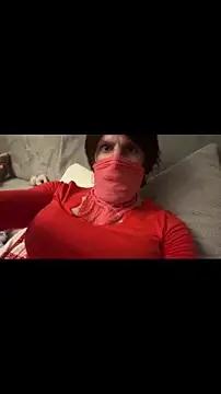 petuletra online show from 12/15/25, 02:05