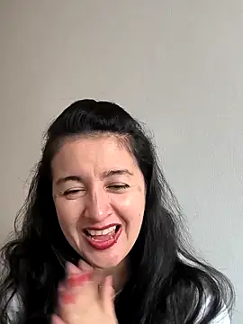 Cherry 1992 online show from 03/20/26, 12:10