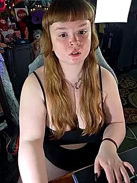 Snapshot of VelvetDiablo chatting on 05/15/26, 11:23 VelvetDiablo online show from 05/15/26, 11:23
