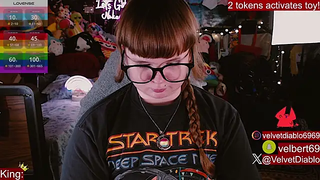 Snapshot of VelvetDiablo chatting on 06/03/26, 12:13 VelvetDiablo online show from 06/03/26, 12:13