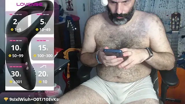 Snapshot of DarkRosa chatting on 12/27/24, 10:59 DarkRosa online show from 12/27/24, 10:59