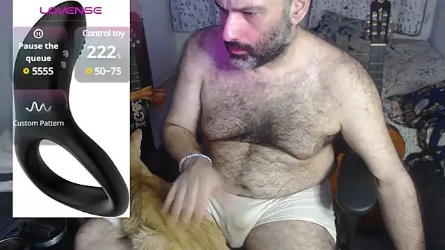 Snapshot of DarkRosa chatting on 01/28/25, 12:26 DarkRosa online show from 01/28/25, 12:26