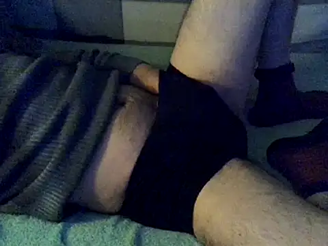 Snapshot of har1982 chatting on 03/15/25, 05:19 har1982 online show from 03/15/25, 05:19